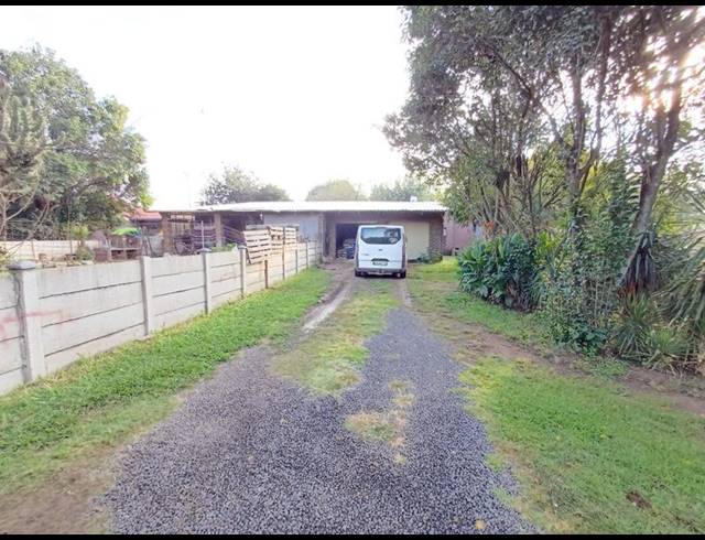 FARM FOR SALE IN UNITAS PARK
